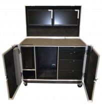 DIT workstation to hold Dual iiyama Prolite E2483HS Monitors in the lid.